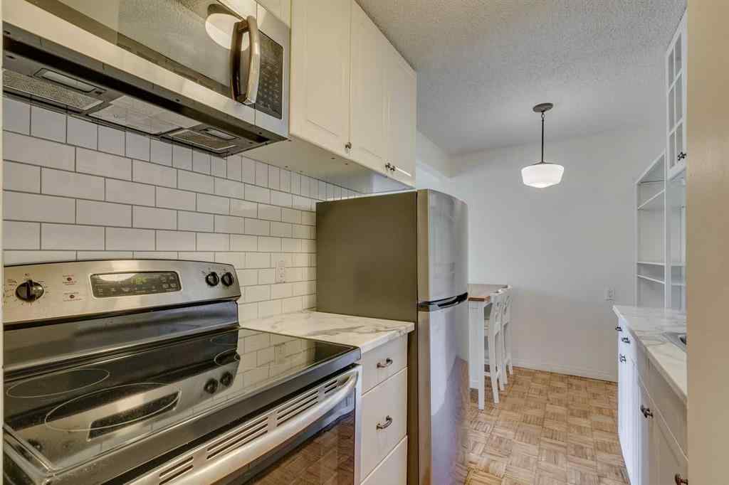 MLS® A2266023 - Unit #304 2140 17A Street SW in Bankview Calgary, Residential