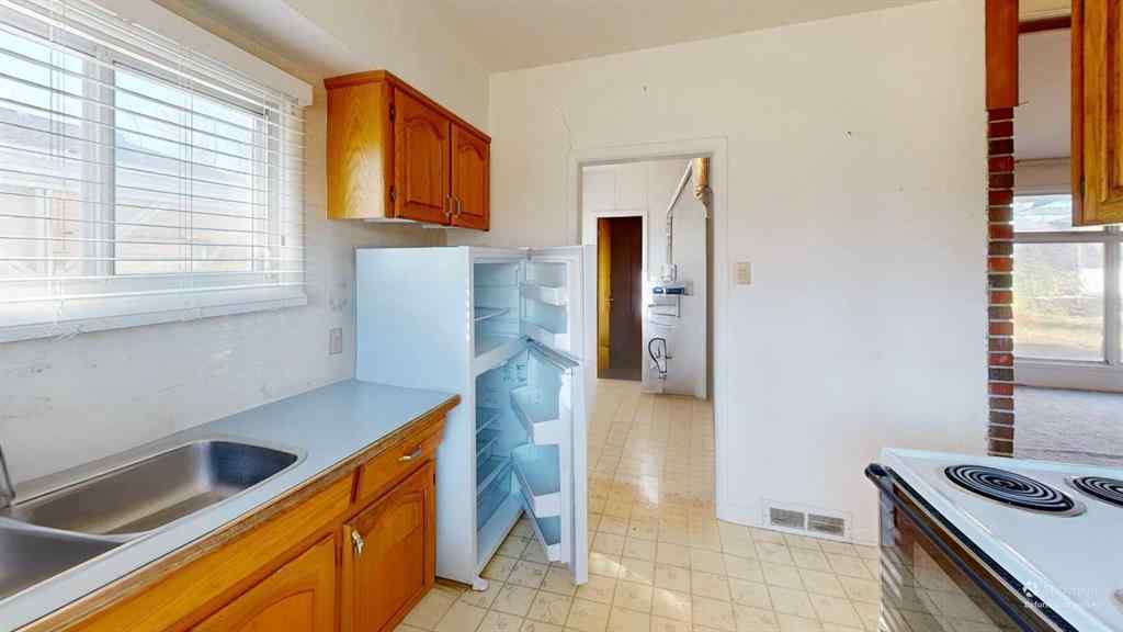 MLS® A2266025 - 34N 100E Street  in NONE Raymond, Residential