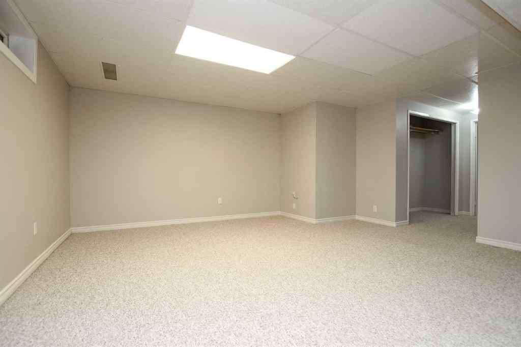 MLS® A2266026 - 69 Erickson Drive  in Eastview Estates Red Deer, Residential