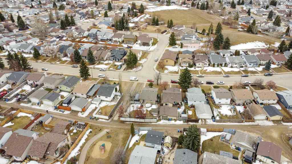 MLS® A2266026 - 69 Erickson Drive  in Eastview Estates Red Deer, Residential