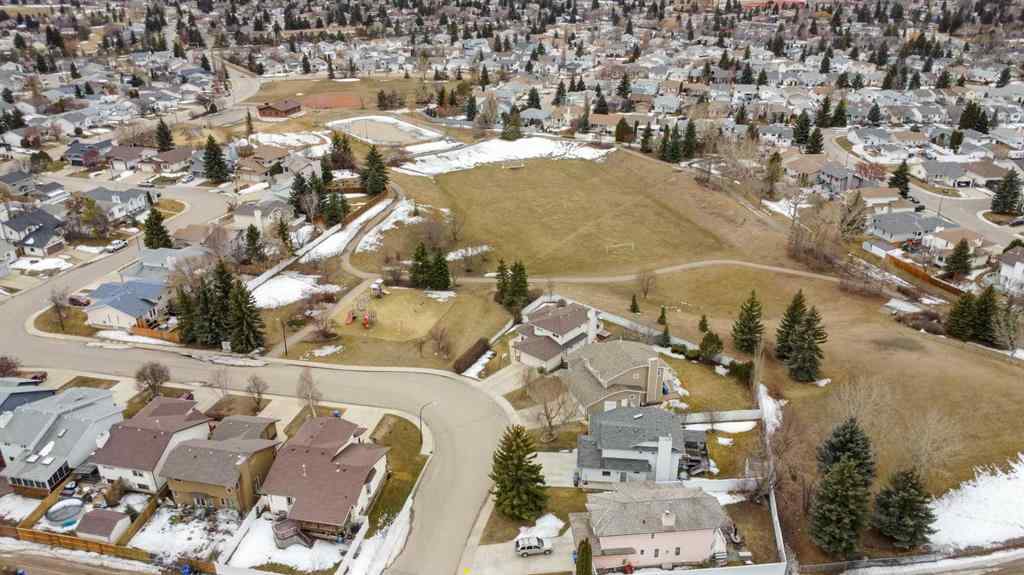 MLS® A2266026 - 69 Erickson Drive  in Eastview Estates Red Deer, Residential