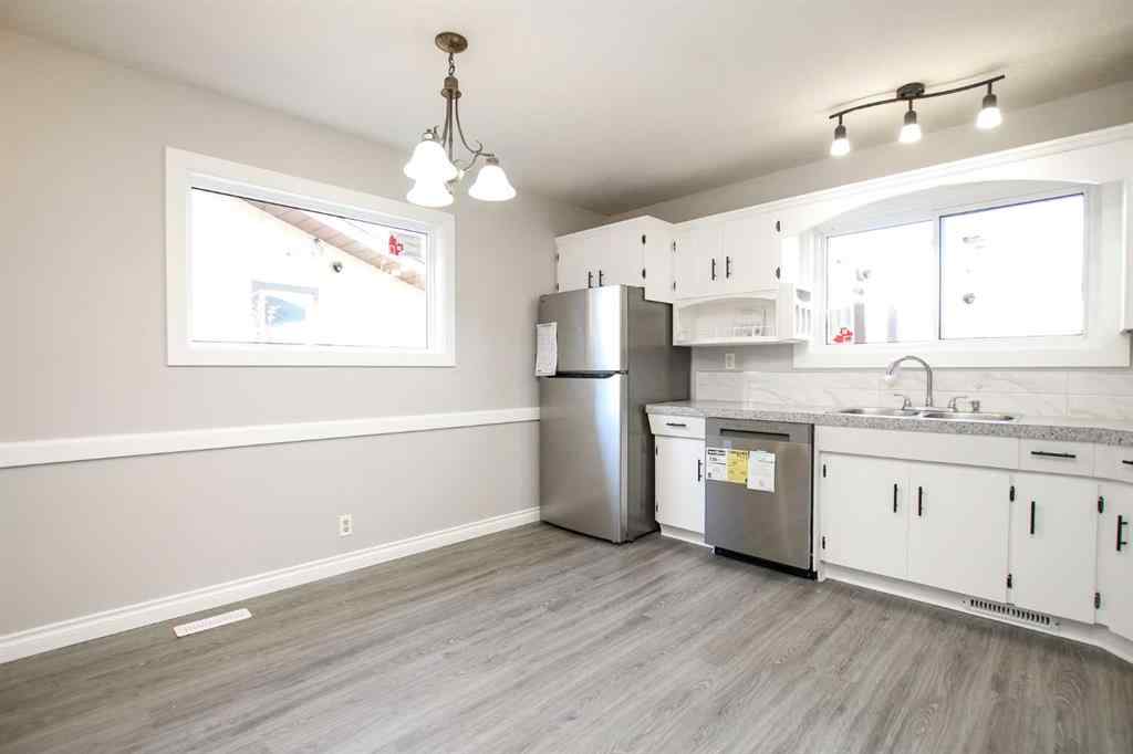 MLS® A2266026 - 69 Erickson Drive  in Eastview Estates Red Deer, Residential