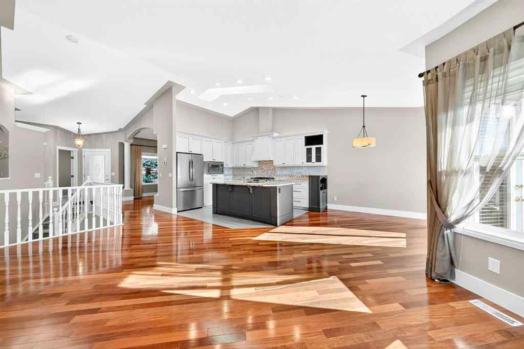 MLS® A2266029 - 80 Sierra Morena Landing SW in Signal Hill Calgary, Residential