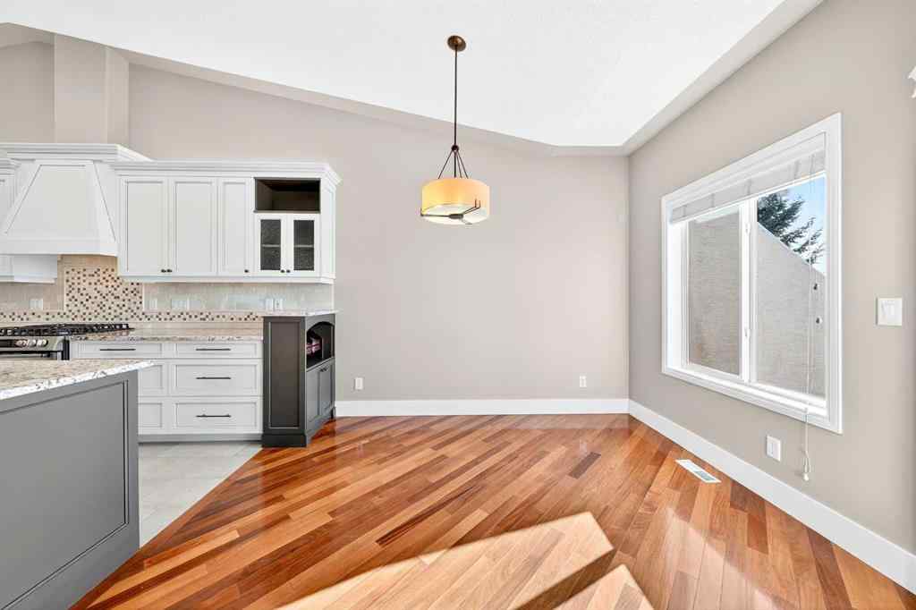 MLS® A2266029 - 80 Sierra Morena Landing SW in Signal Hill Calgary, Residential