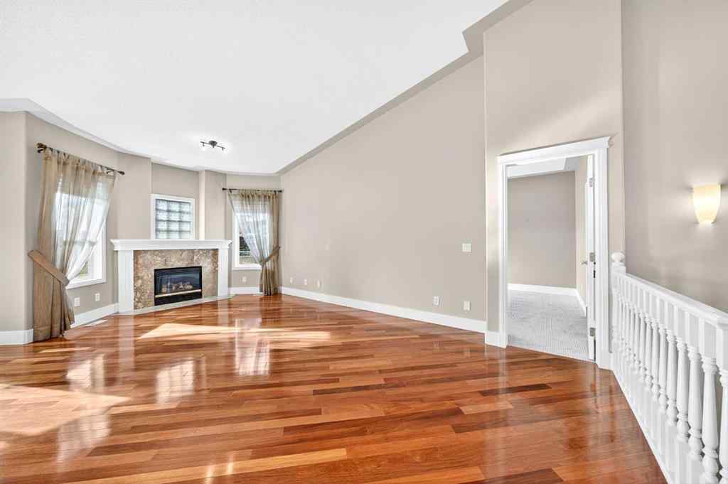 MLS® A2266029 - 80 Sierra Morena Landing SW in Signal Hill Calgary, Residential