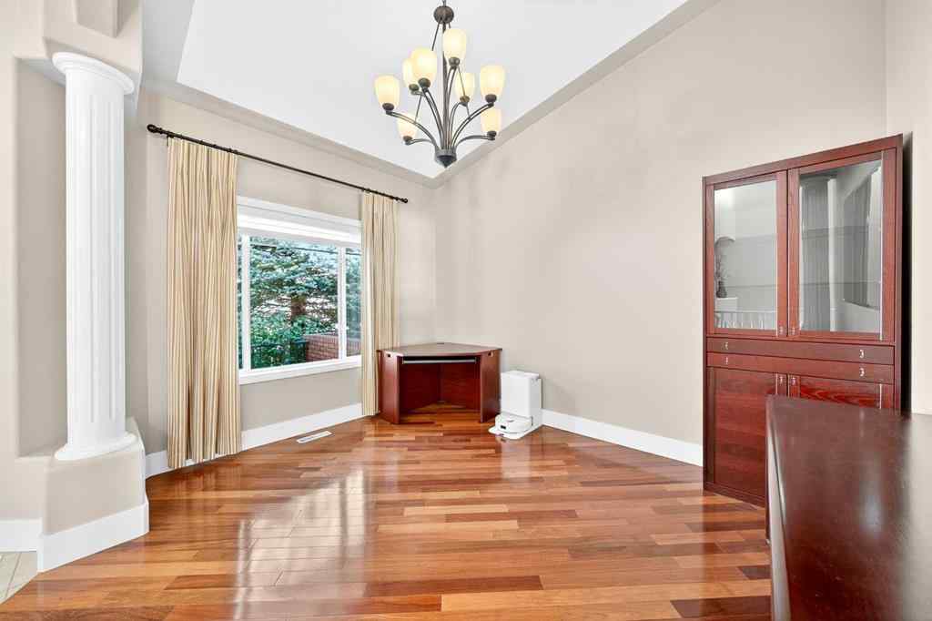 MLS® A2266029 - 80 Sierra Morena Landing SW in Signal Hill Calgary, Residential