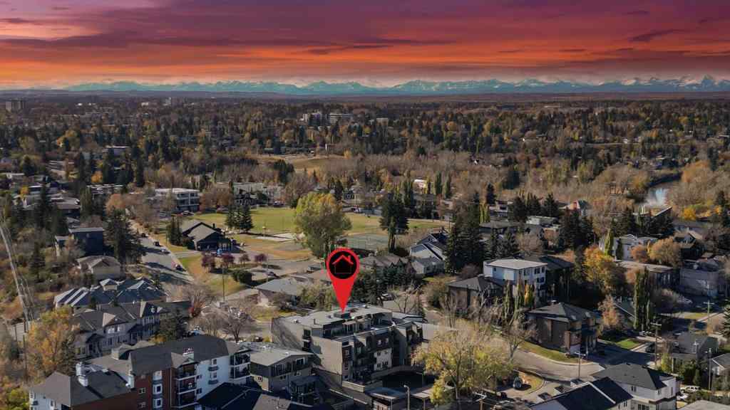 MLS® A2266030 - Unit #305 60 38A Avenue SW in Parkhill Calgary, Residential