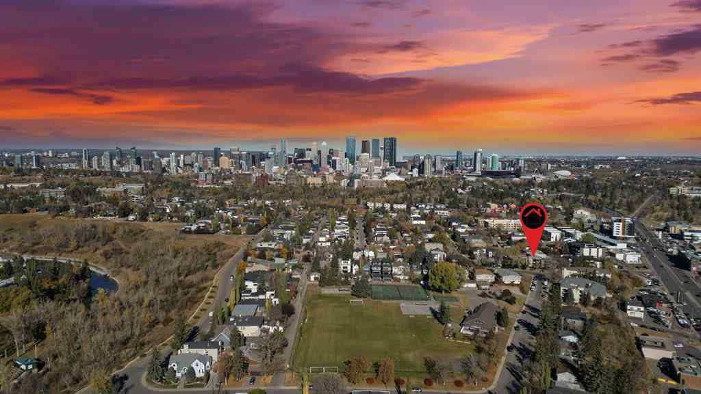 MLS® A2266030 - Unit #305 60 38A Avenue SW in Parkhill Calgary, Residential