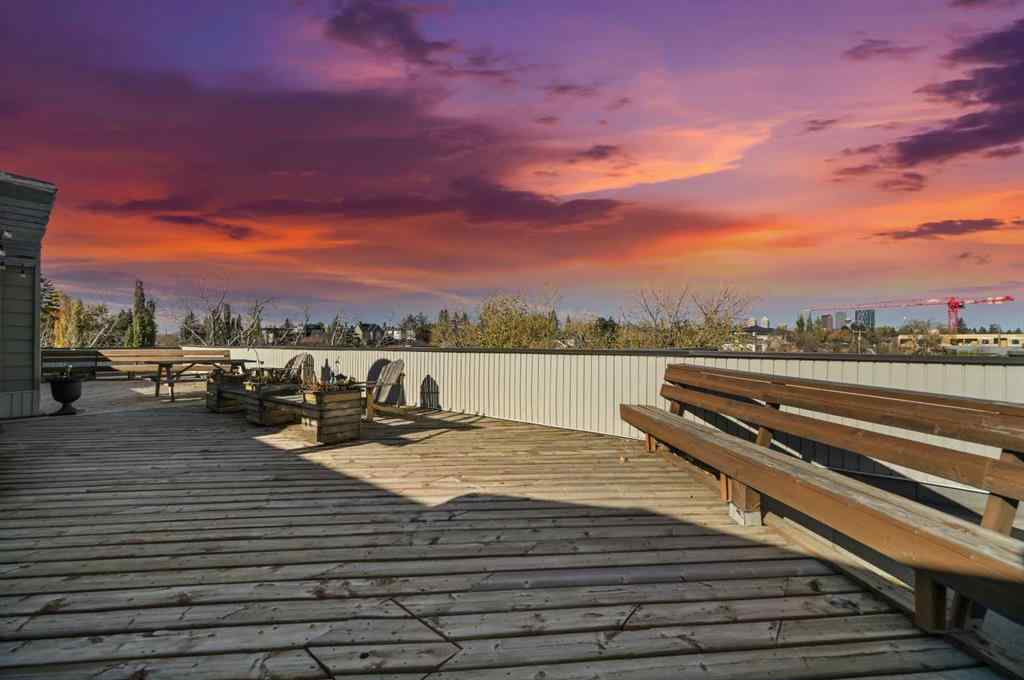 MLS® A2266030 - Unit #305 60 38A Avenue SW in Parkhill Calgary, Residential