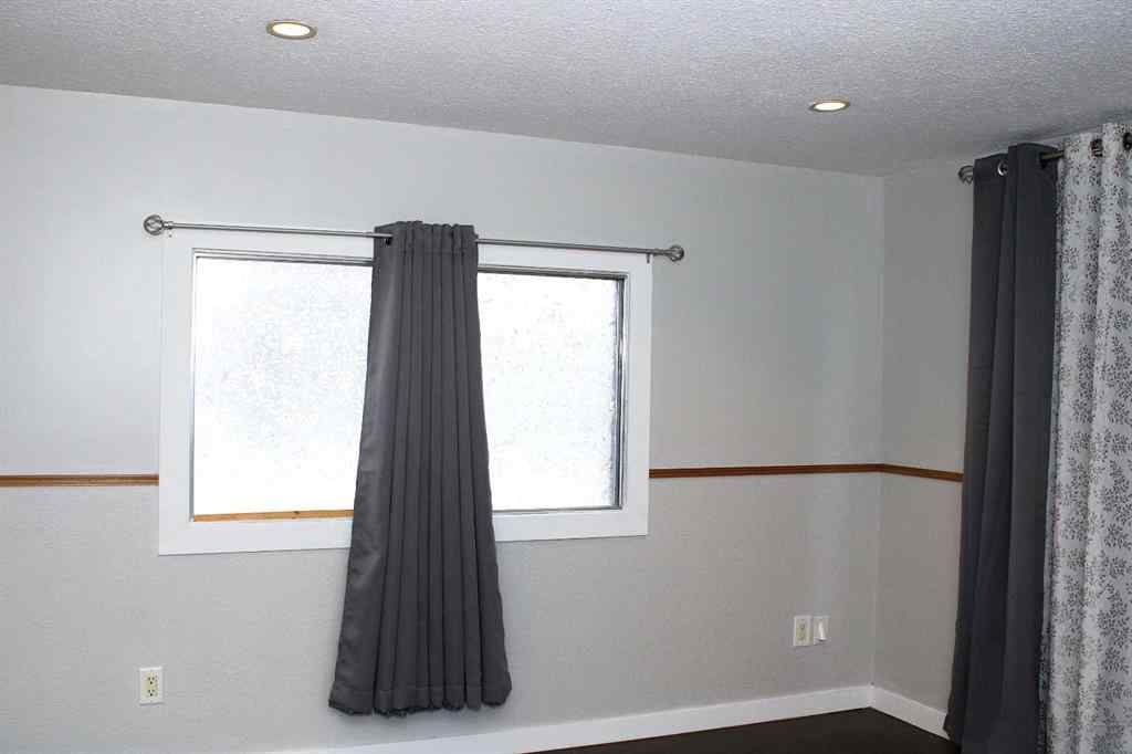 MLS® A2266032 - Unit #23 111 6 Street  SE in NONE Sundre, Mobile