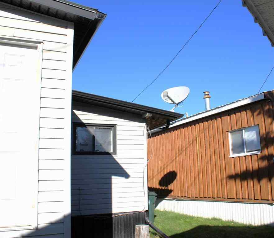 MLS® A2266032 - Unit #23 111 6 Street  SE in NONE Sundre, Mobile
