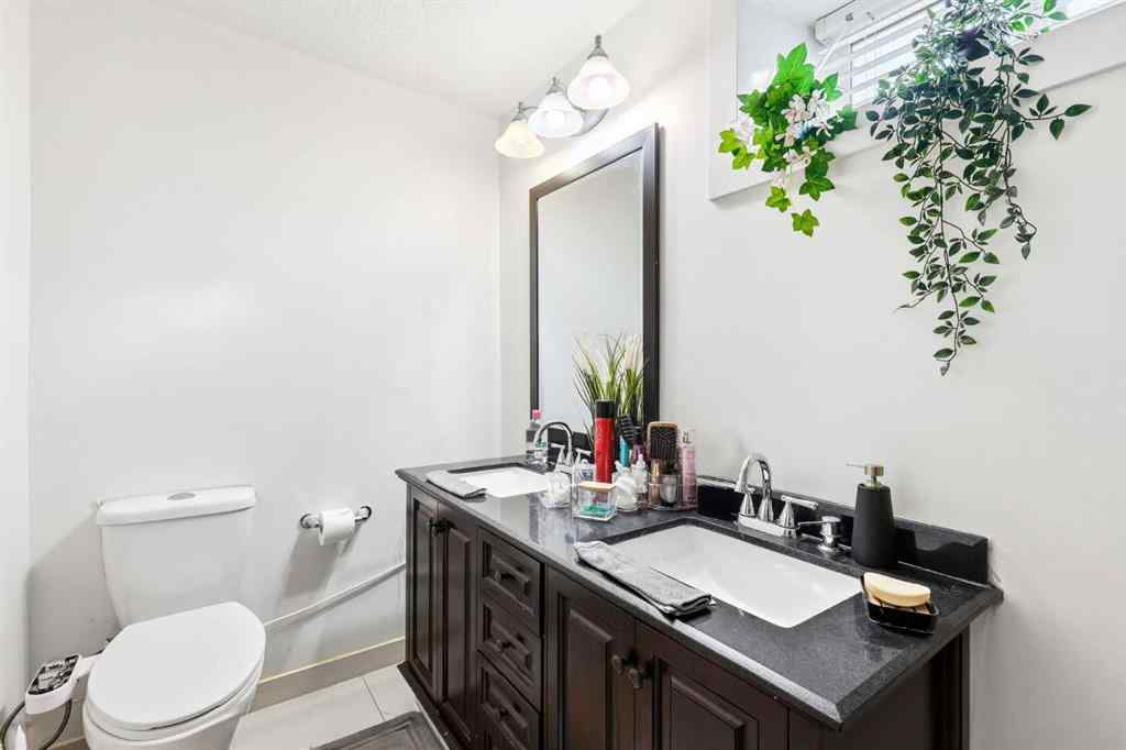 MLS® A2266036 - 419 Whiteview Close NE in Whitehorn Calgary, Residential