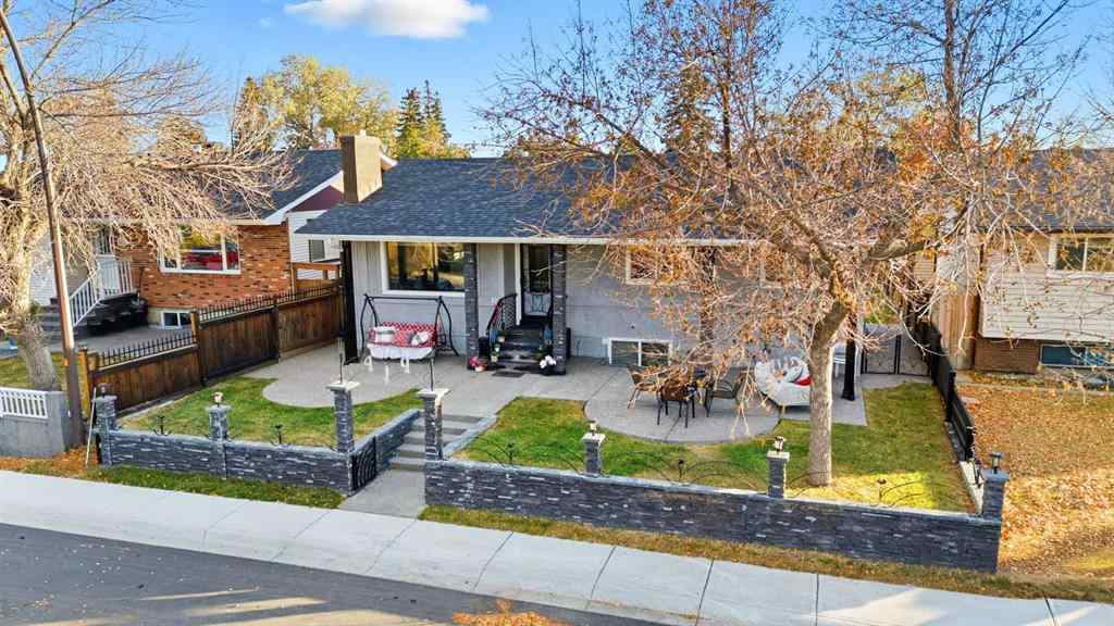 MLS® A2266036 - 419 Whiteview Close NE in Whitehorn Calgary, Residential