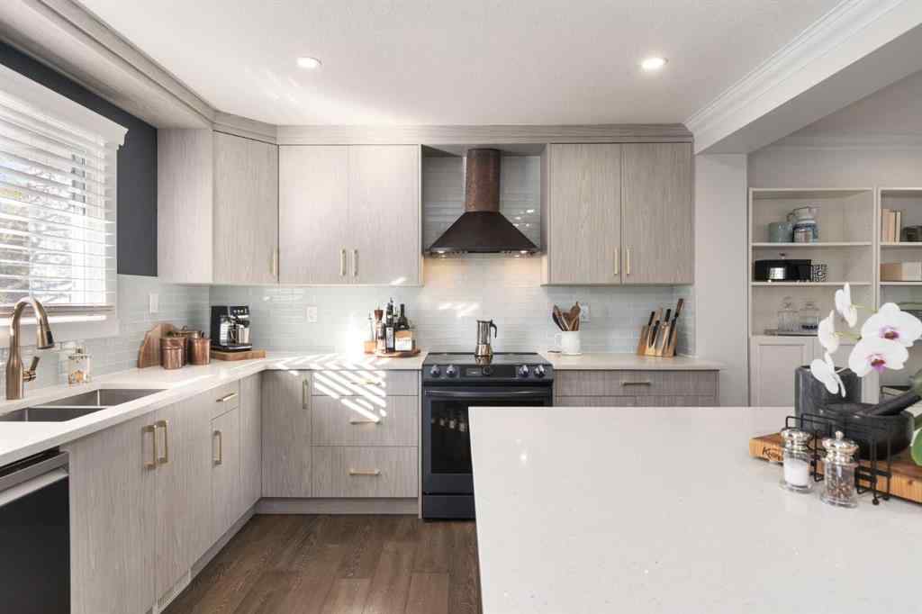 MLS® A2266038 - 89 Woodlark Drive SW in Wildwood Calgary, Residential