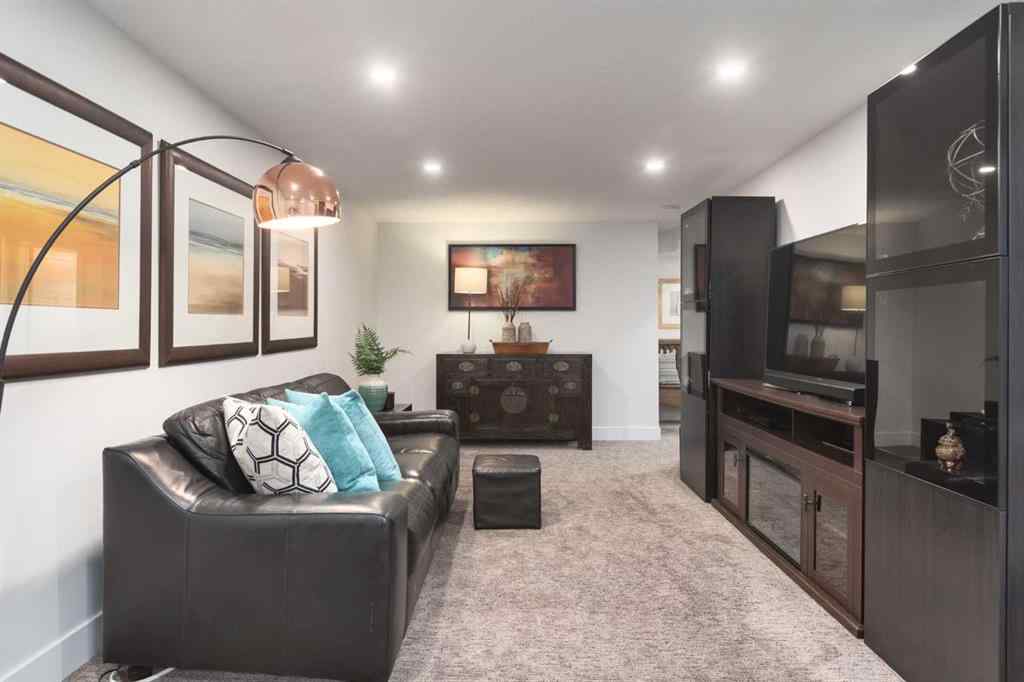 MLS® A2266038 - 89 Woodlark Drive SW in Wildwood Calgary, Residential