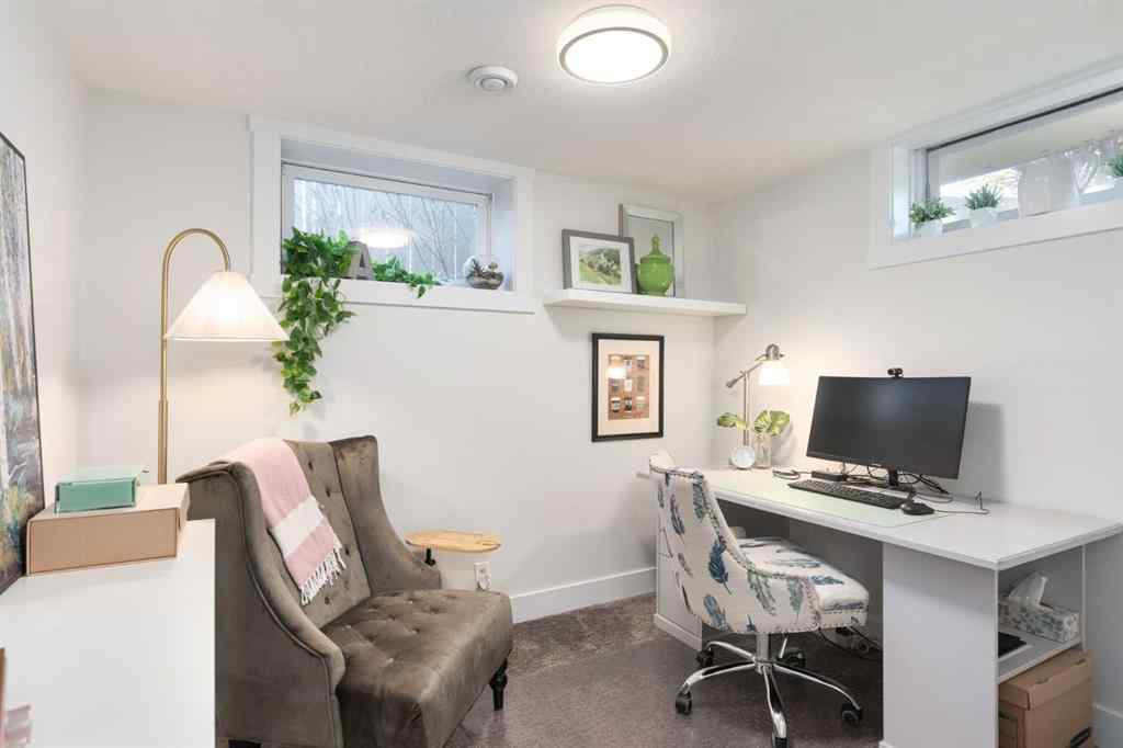 MLS® A2266038 - 89 Woodlark Drive SW in Wildwood Calgary, Residential