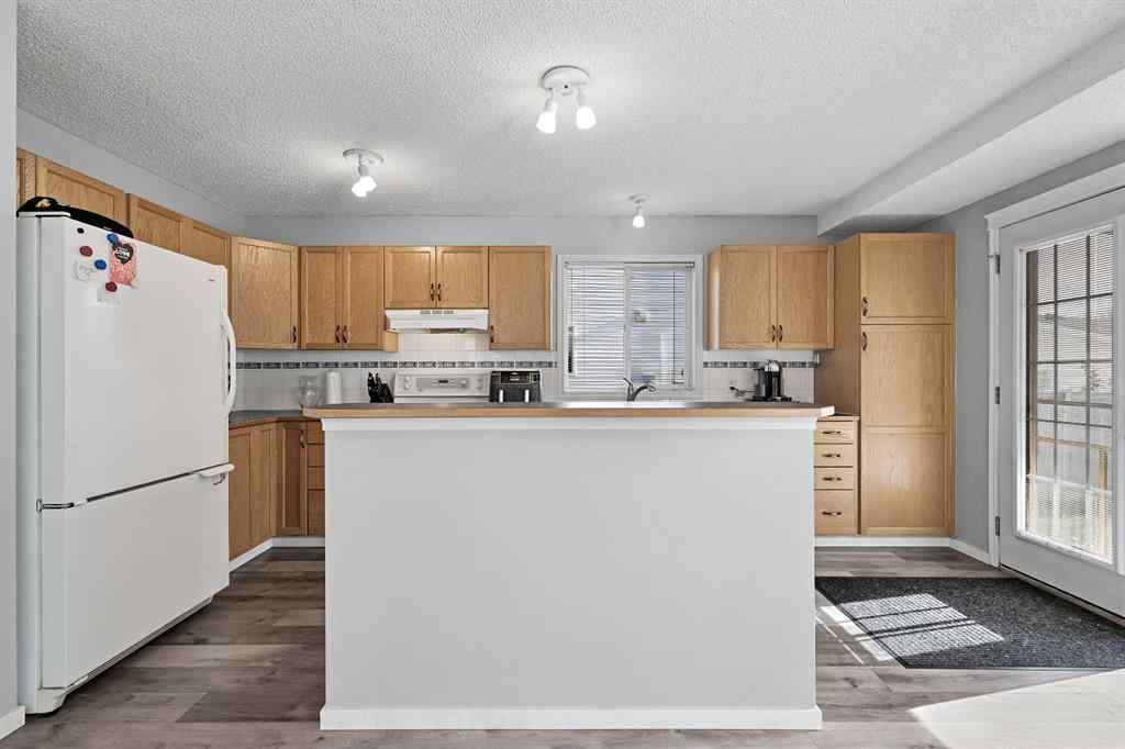 MLS® A2266039 - 23 Inverness Gardens SE in McKenzie Towne Calgary, Residential