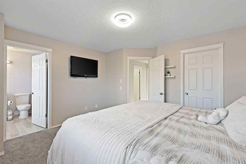 MLS® A2266039 - 23 Inverness Gardens SE in McKenzie Towne Calgary, Residential