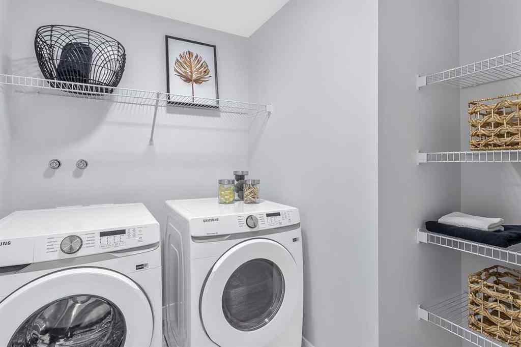 MLS® A2266044 - 286 Hotchkiss Manor SE in Hotchkiss Calgary, Residential