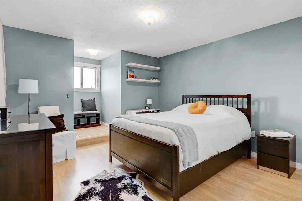 MLS® A2266045 - 908 Birch Street  in NONE Beaverlodge, Residential