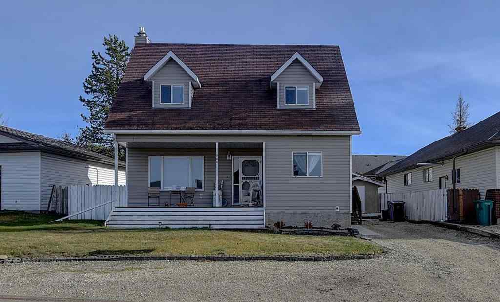 MLS® A2266045 - 908 Birch Street  in NONE Beaverlodge, Residential