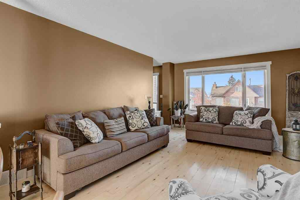 MLS® A2266045 - 908 Birch Street  in NONE Beaverlodge, Residential