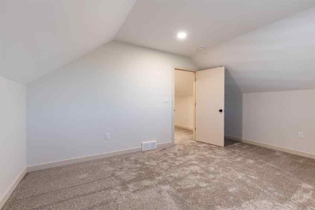 MLS® A2266052 - 308 Yuma Court  in NONE Dunmore, Residential