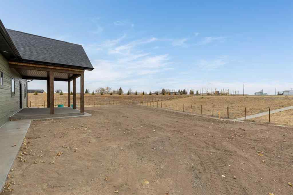 MLS® A2266052 - 308 Yuma Court  in NONE Dunmore, Residential
