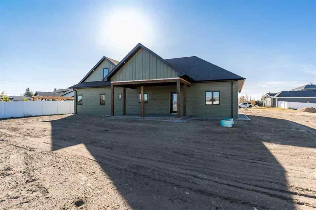 MLS® A2266052 - 308 Yuma Court  in NONE Dunmore, Residential