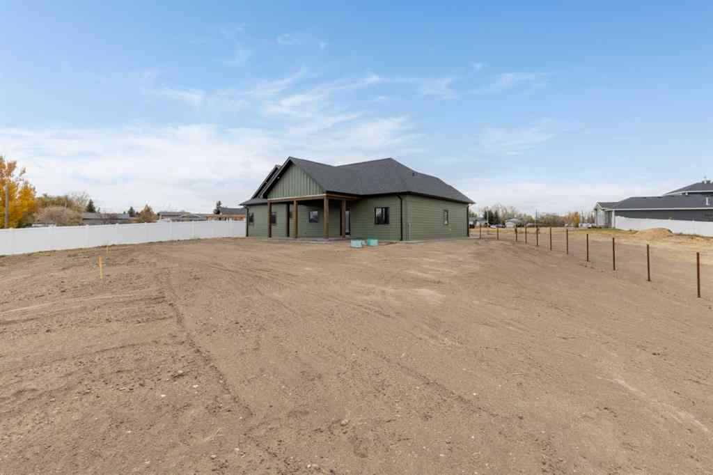 MLS® A2266052 - 308 Yuma Court  in NONE Dunmore, Residential