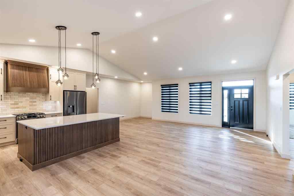 MLS® A2266052 - 308 Yuma Court  in NONE Dunmore, Residential