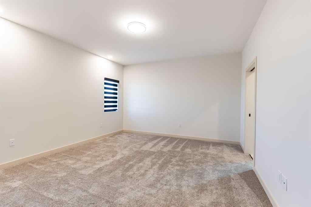 MLS® A2266052 - 308 Yuma Court  in NONE Dunmore, Residential