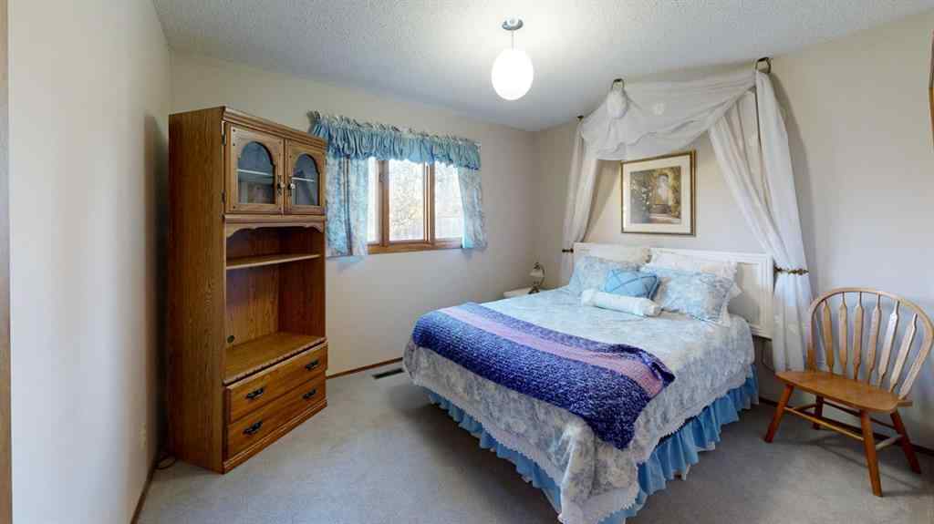 MLS® A2266053 - 2403 17 Street  in NONE Nanton, Residential