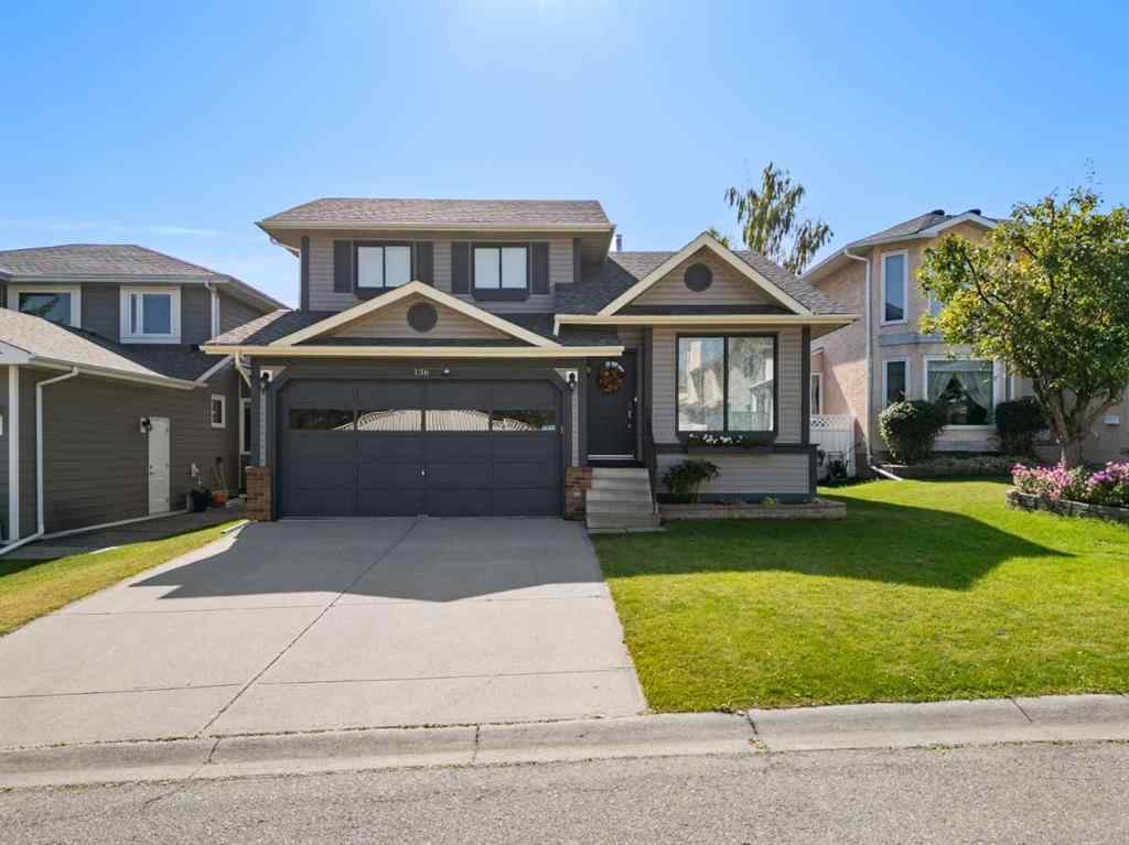 MLS® A2266058 - 136 Sanderling Close NW in Sandstone Valley Calgary, Residential
