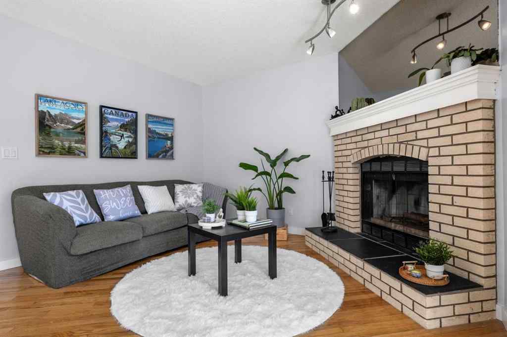 MLS® A2266058 - 136 Sanderling Close NW in Sandstone Valley Calgary, Residential