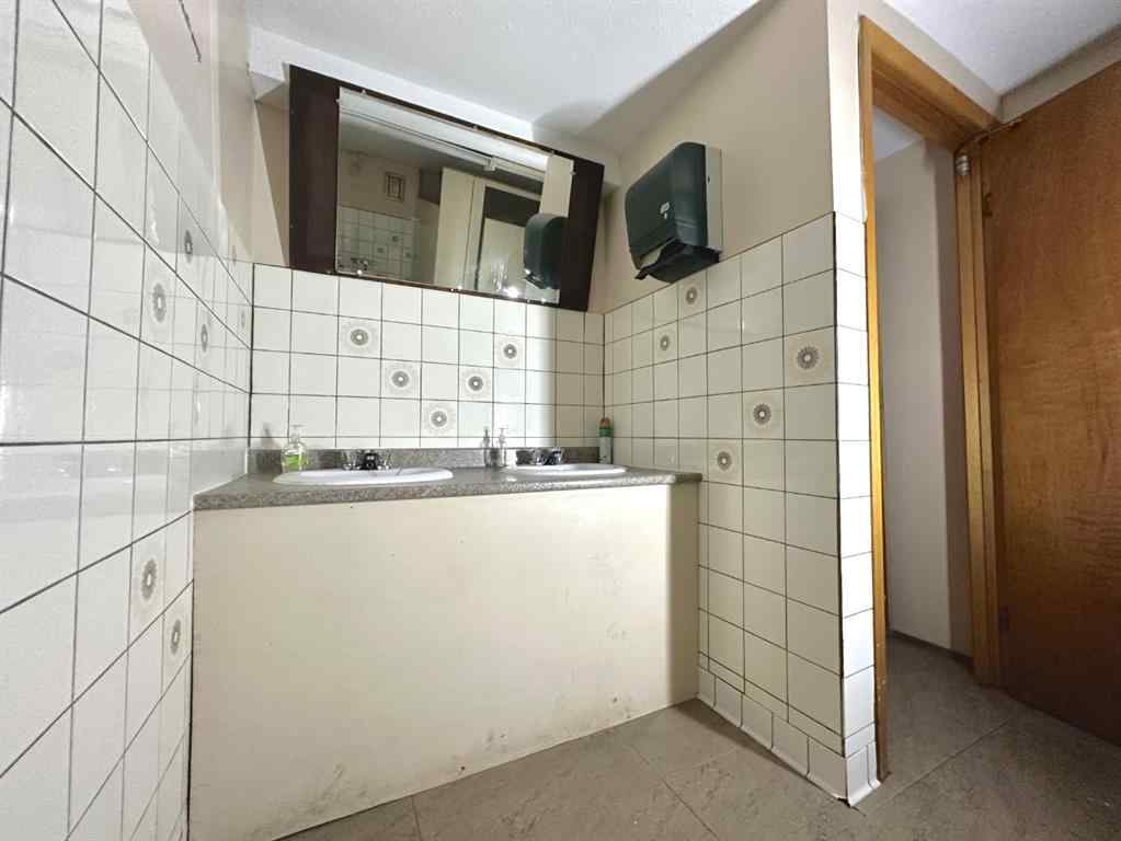 MLS® A2266059 - 10002 100 Avenue  in NONE La Glace, Commercial