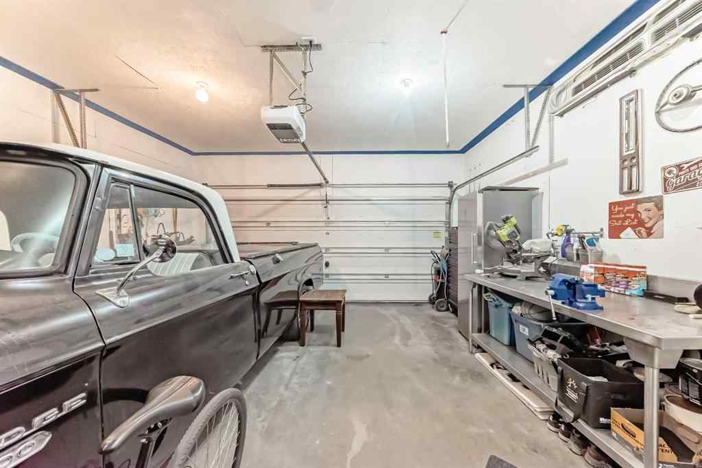 MLS® A2266060 - 115 Sunridge Crescent NW in Sunridge Airdrie, Residential