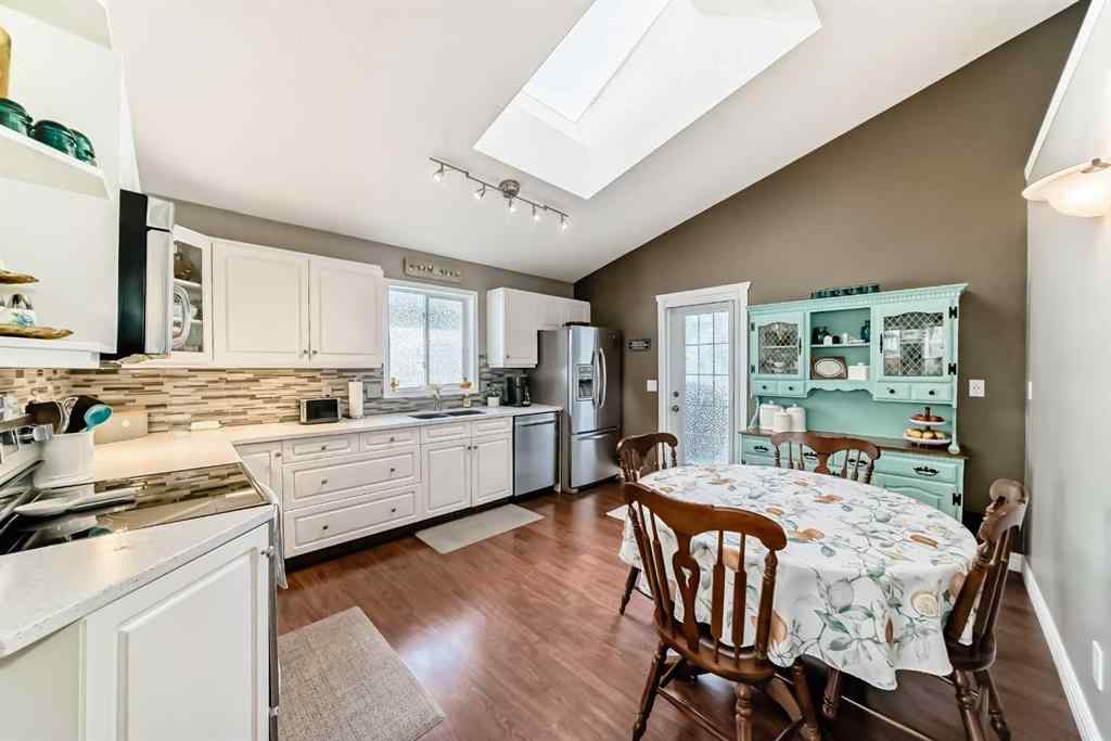 MLS® A2266060 - 115 Sunridge Crescent NW in Sunridge Airdrie, Residential