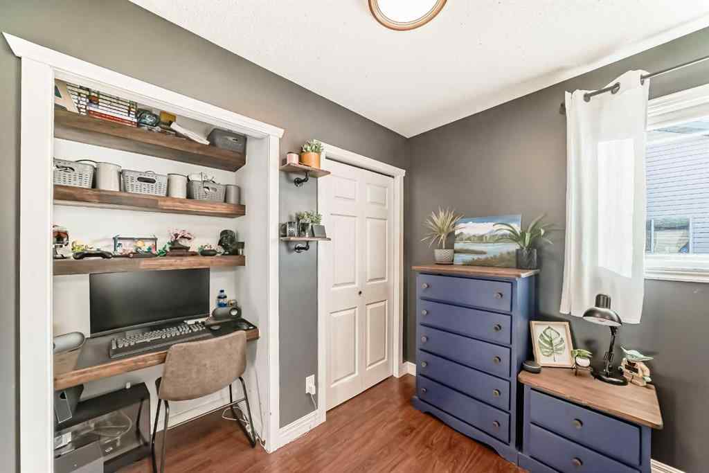 MLS® A2266060 - 115 Sunridge Crescent NW in Sunridge Airdrie, Residential