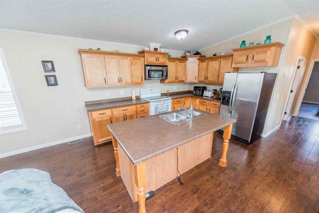 MLS® A2266065 - Unit #319 10615 88 Street  in MH - Trumpeter Village Grande Prairie, Mobile