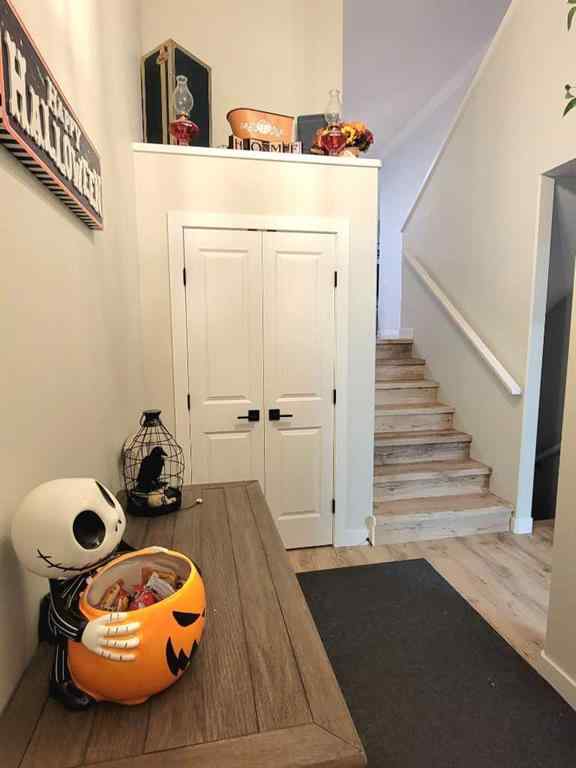 MLS® A2266066 - 9513 114 Avenue  in N/A Clairmont, Residential