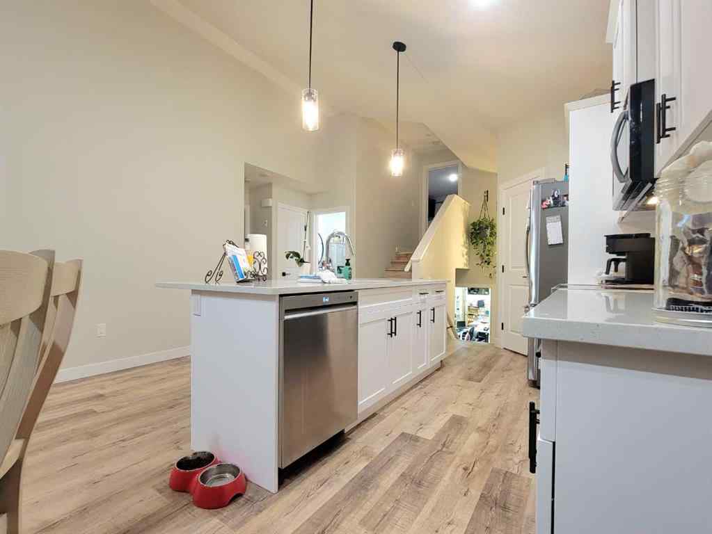 MLS® A2266066 - 9513 114 Avenue  in N/A Clairmont, Residential