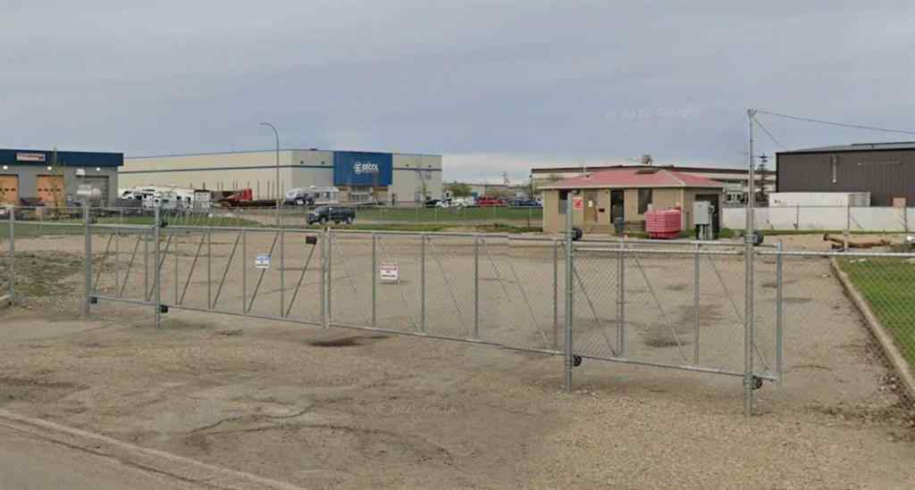 MLS® A2266079 - 8906 109 Street Street  in Richmond Industrial Park Grande Prairie, Commercial