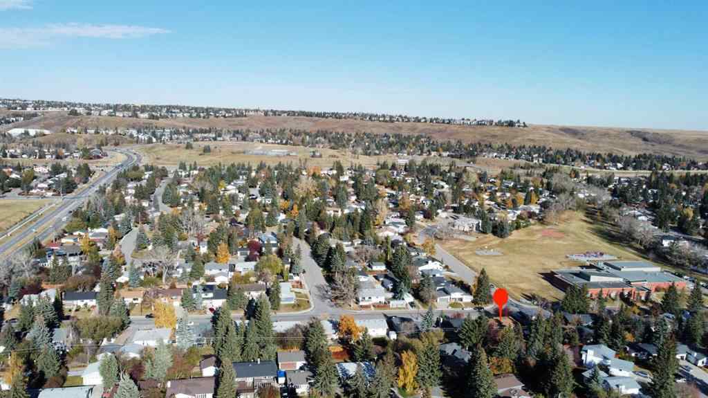 MLS® A2266080 - 5003 Dalhart Road NW in Dalhousie Calgary, Residential