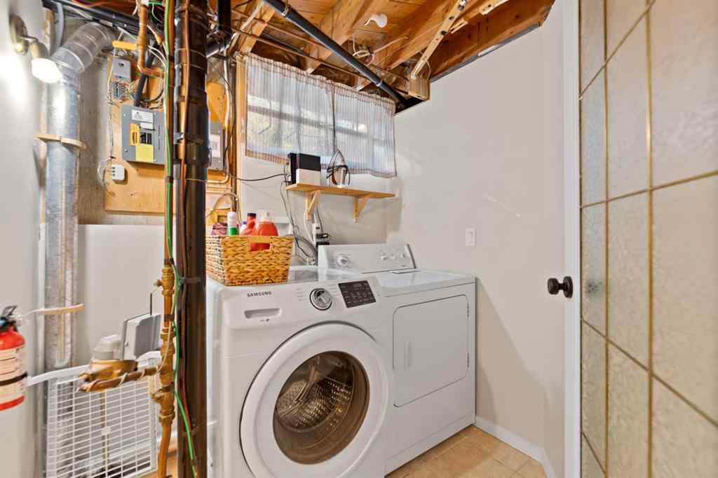 MLS® A2266080 - 5003 Dalhart Road NW in Dalhousie Calgary, Residential