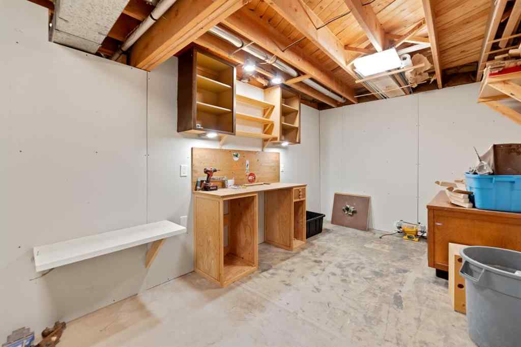 MLS® A2266080 - 5003 Dalhart Road NW in Dalhousie Calgary, Residential