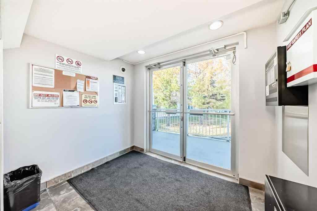 MLS® A2266081 - Unit #306 11 Somervale View SW in Somerset Calgary, Residential