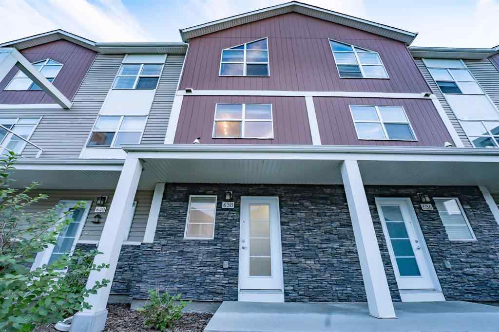 MLS® A2266082 - 638 Redstone View NE in Redstone Calgary, Residential