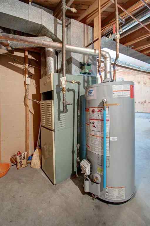 MLS® A2266084 - 4108 13 Avenue NE in Marlborough Calgary, Residential