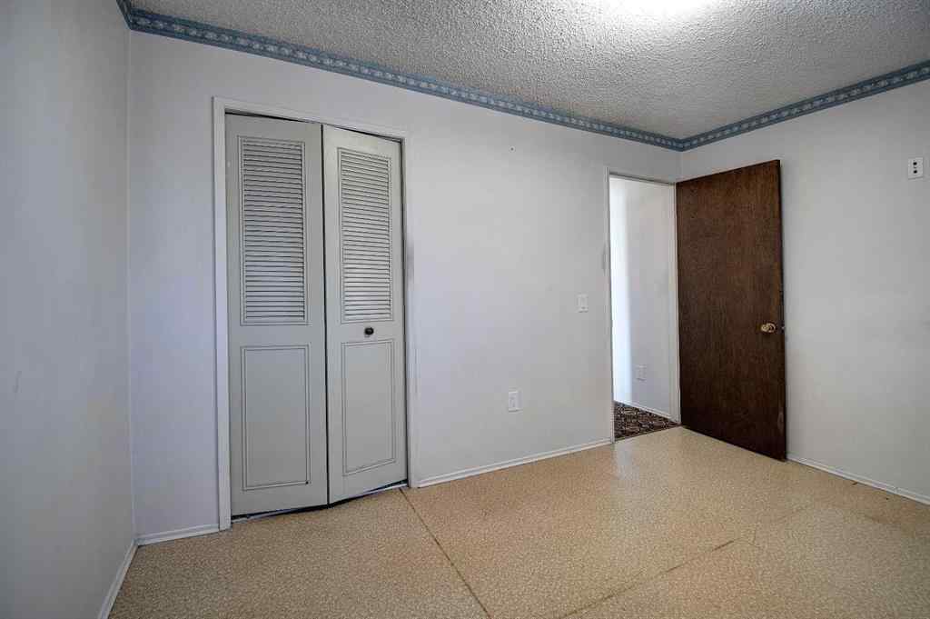 MLS® A2266084 - 4108 13 Avenue NE in Marlborough Calgary, Residential